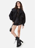 06110804_09_1-SHORTS-CLASP