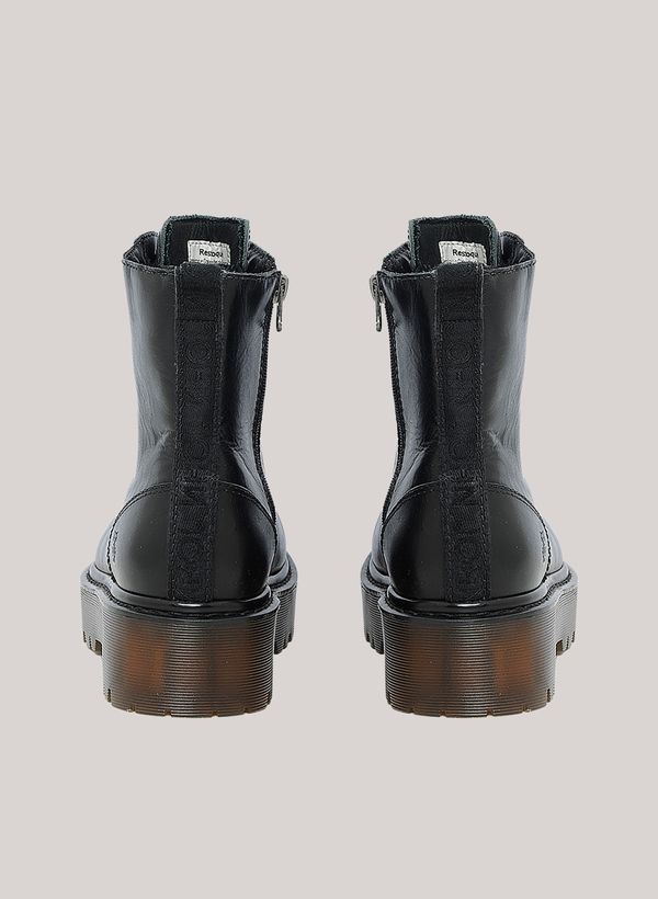 30140472_09_04-BOOT-TRANSLUCENT-SOLE
