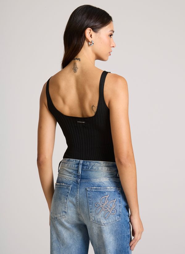 02110812_09_5-BODY-KINNEY-BLACK