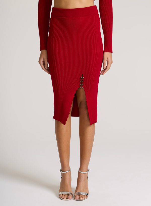 16112496_35_3-SAIA-TALBY-RED