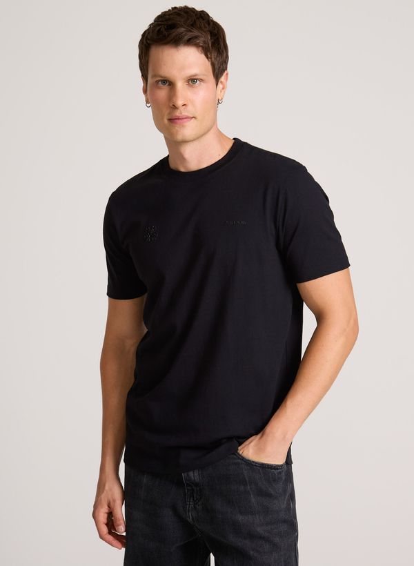 41540851_09_2-T-SHIRT-RG-KEY-LEFT-BLACK