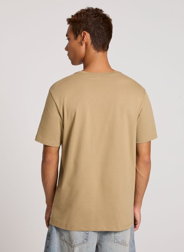 42546815_26_5-T-SHIRT-RG-OUT-OF-JOHN