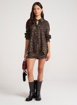 06040438_94_6-SHORTS-WILD