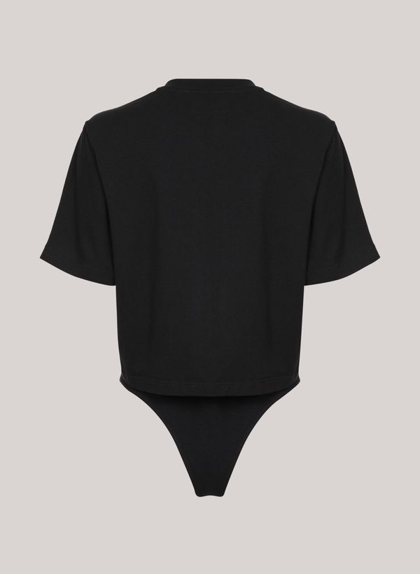 11500125_09_3-BODY-JANET-BLACK