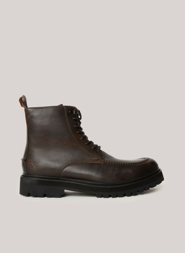 30140611_59_1-BOTA-CHASE