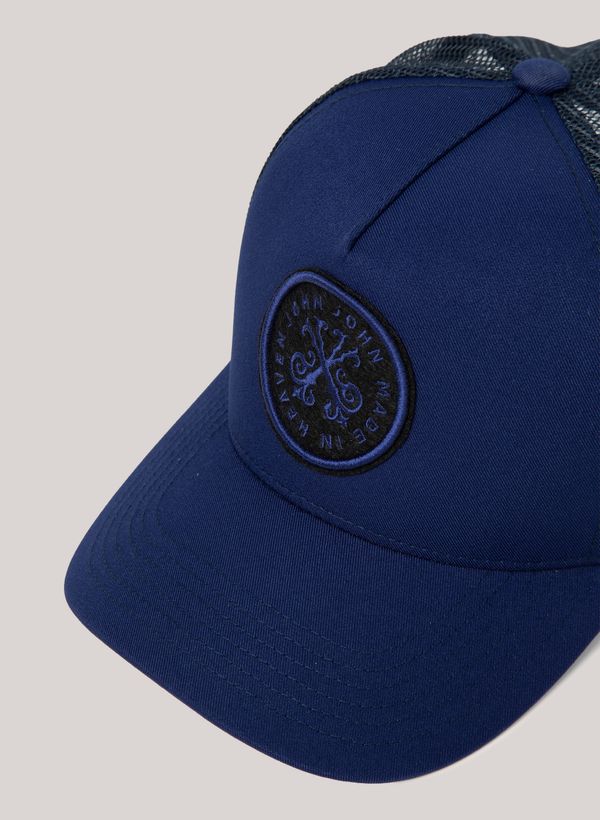 33110225_48_3-BONE-JJ-TRUCKER