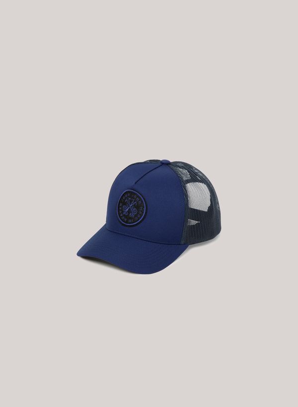 33110225_48_4-BONE-JJ-TRUCKER