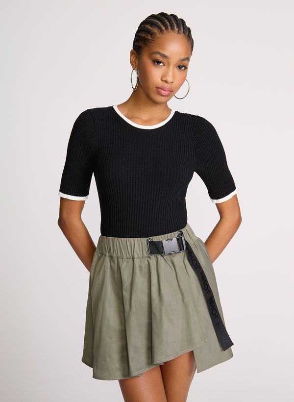 11115212_09_2-BLUSA-COURTNEY-BLACK