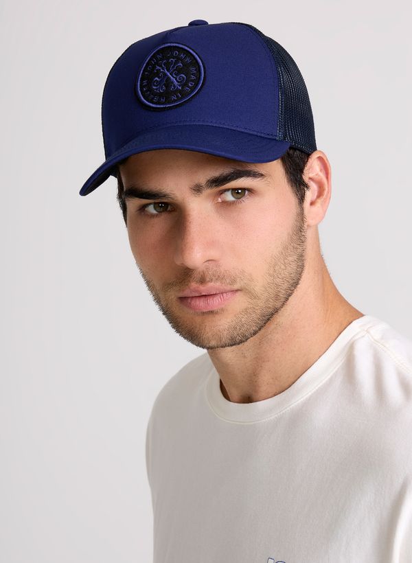 33110225_48_2-BONE-JJ-TRUCKER