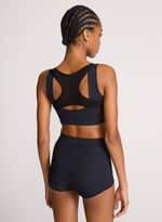 08111439_09_5-TOP-FEEL