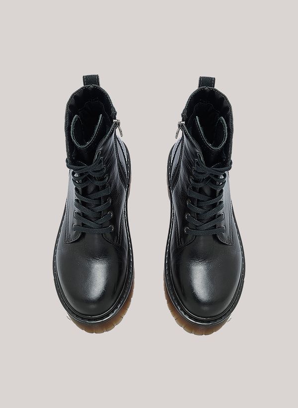 30140472_09_6-BOOT-TRANSLUCENT-SOLE